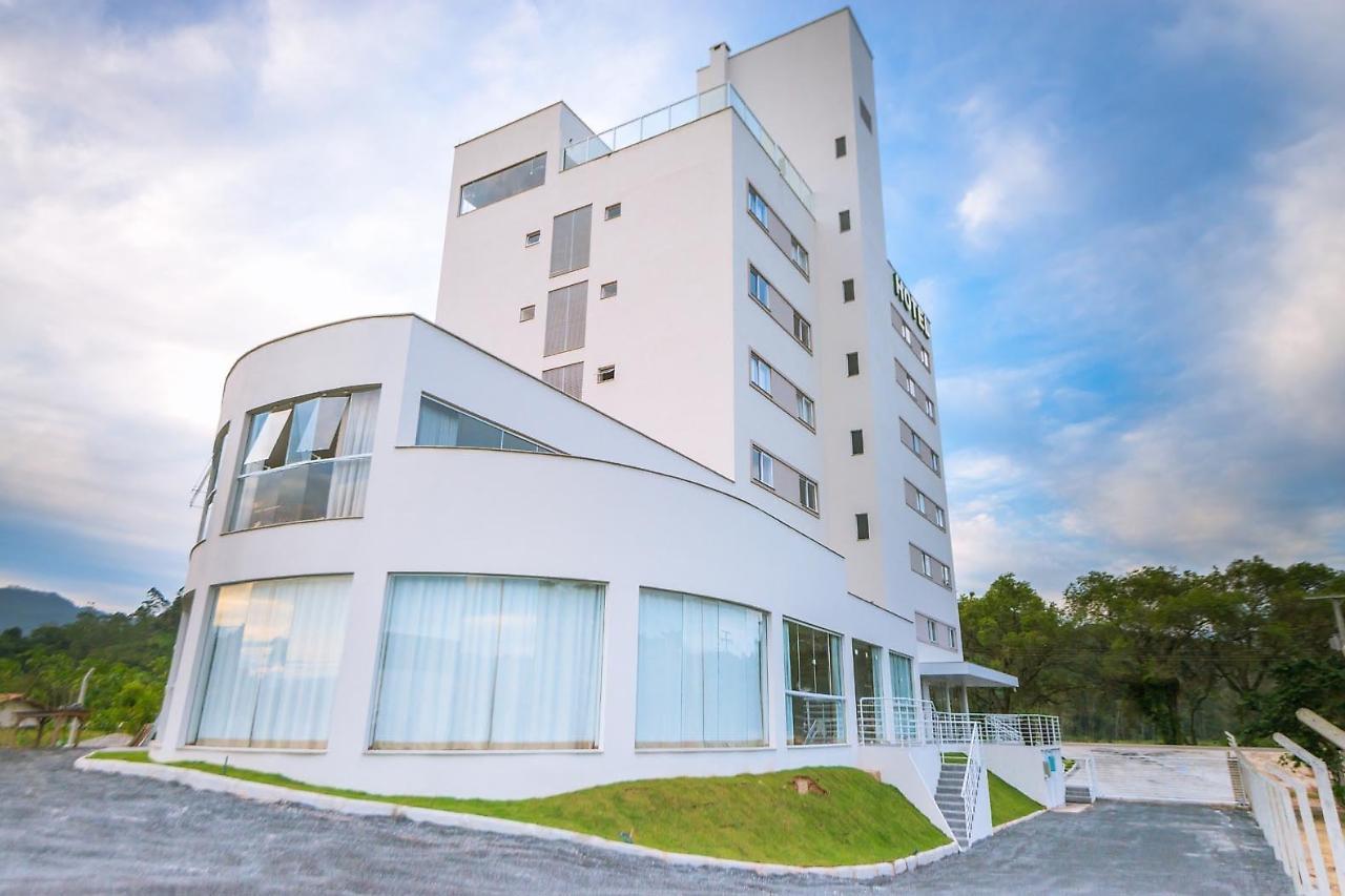 酒店 Tri Sao Joao Batista